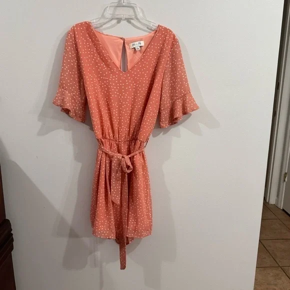 NWOT She & Sky Pink Polka Dot Short Sleeve Romper Size Large - Picture 2 of 8